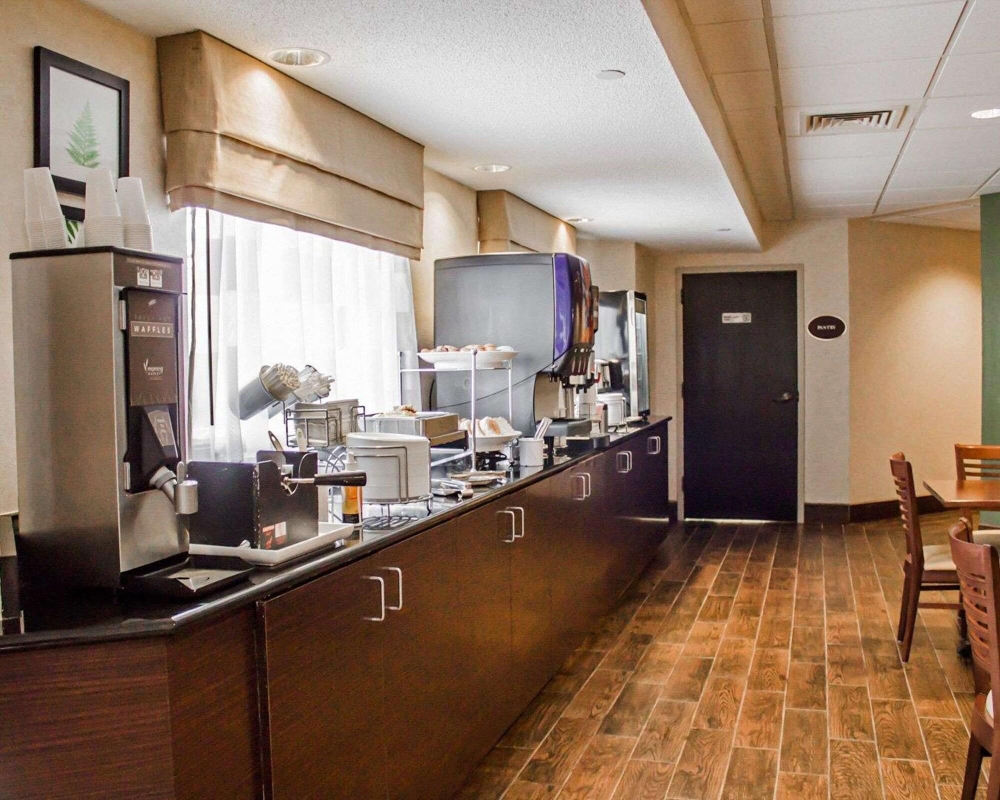 Restaurant Sleep Inn Johnstown