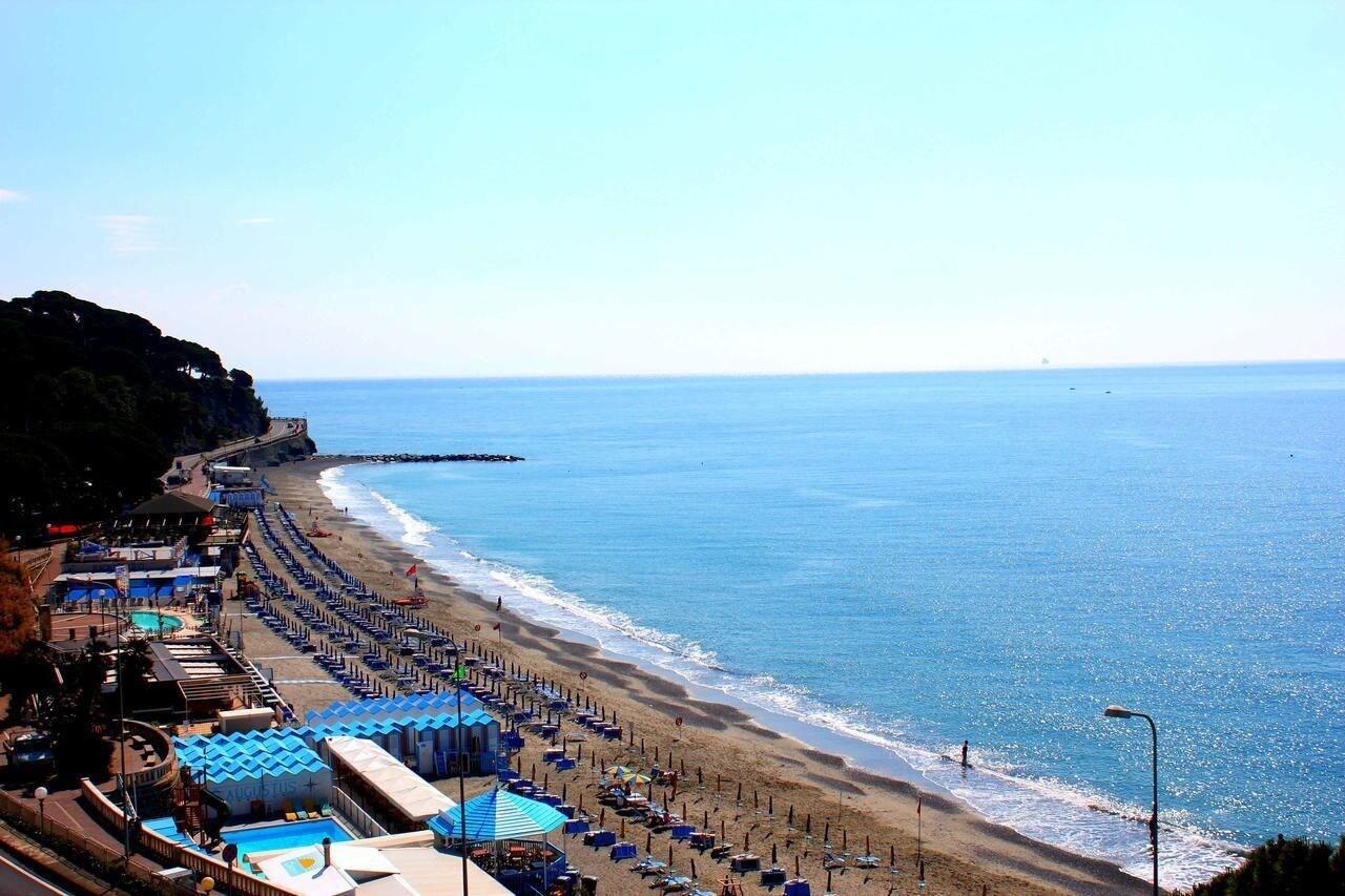 Playa Hotel Marina