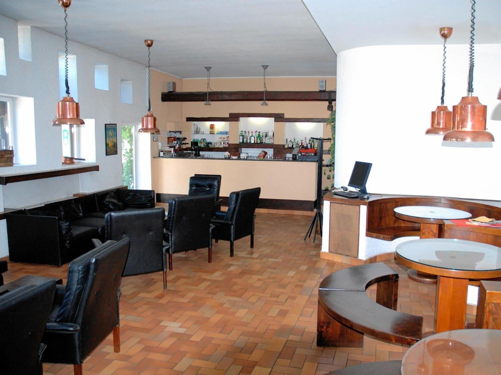 Bar/Salón Golf Hotel