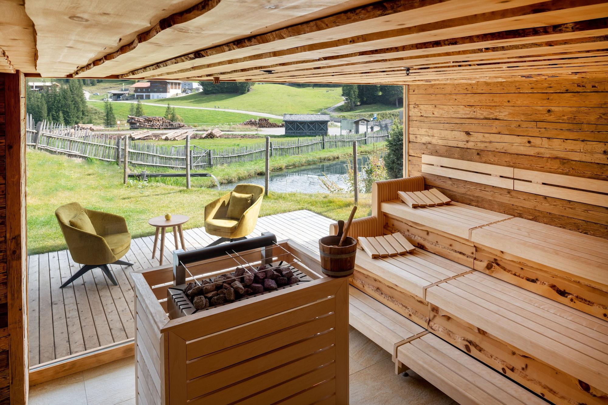Spa Saltria - your Alpine experience