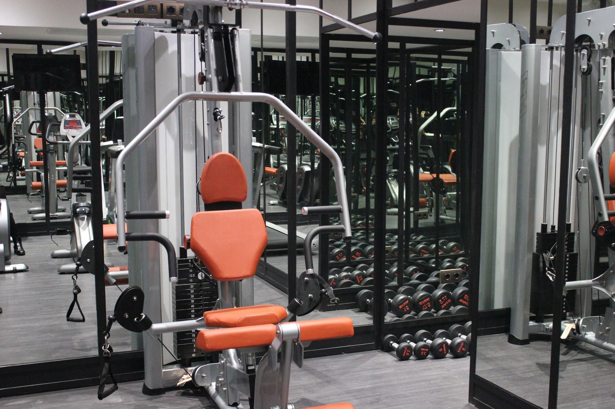 Gimnasio Only YOU Boutique Hotel
