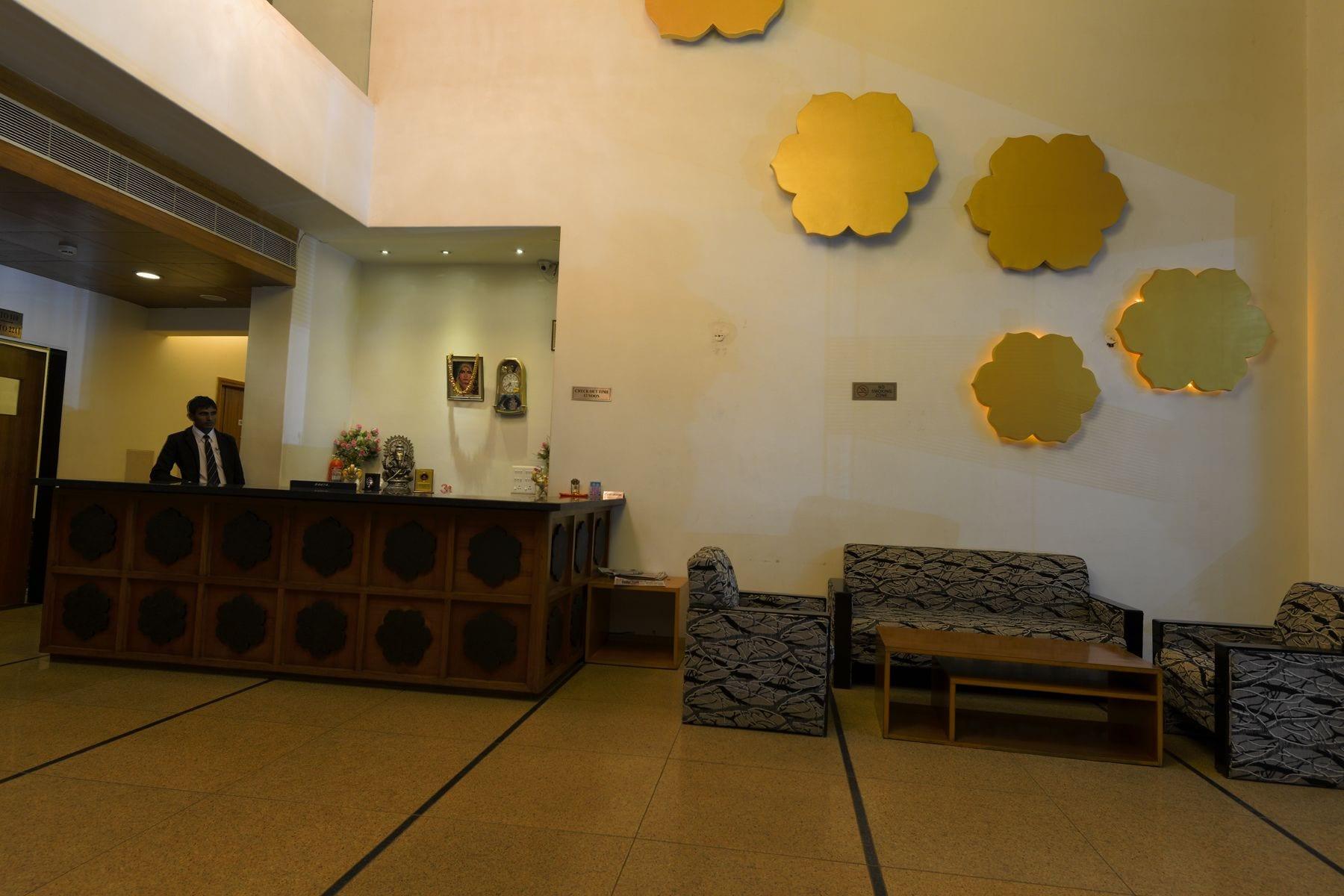 Vista Lobby Shivam Resorts