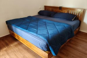 Alojamiento - A river frontage swimming pool  villa with 2 ac bedrooms one non ac hut