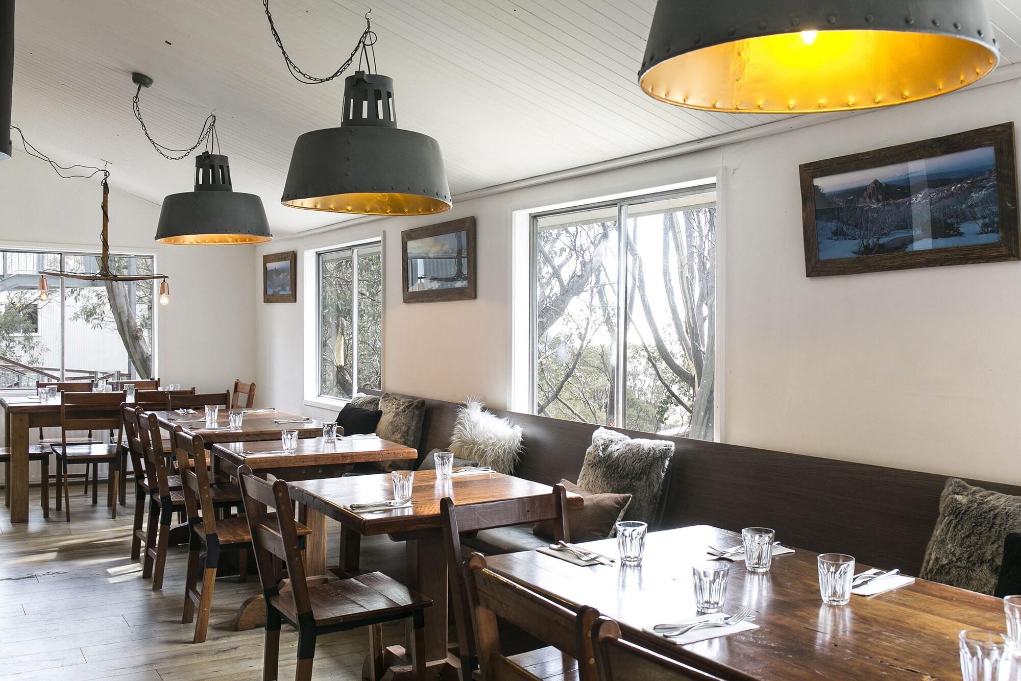 Varios Feathertop Alpine Lodge