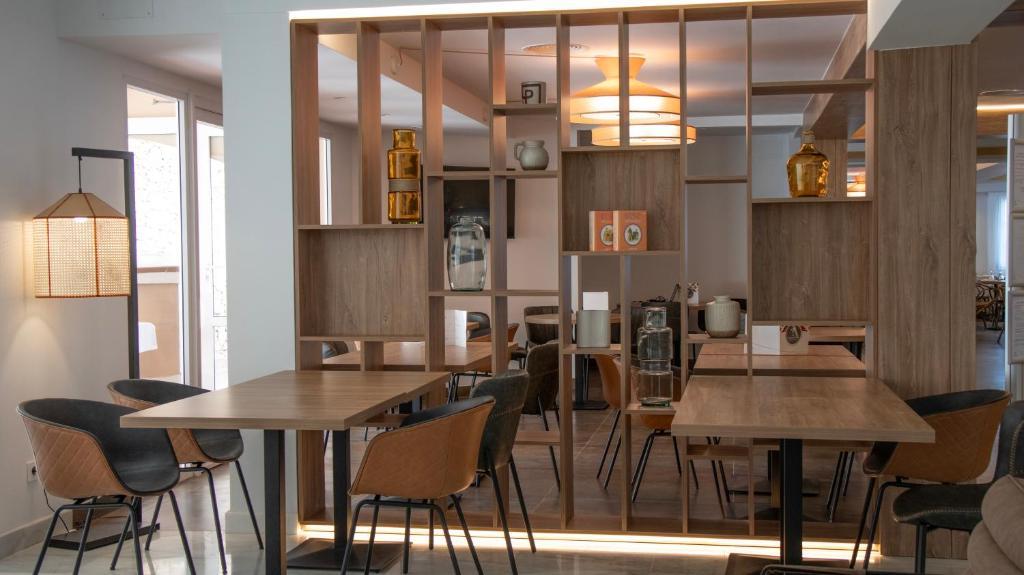 Bar/Salón Montepiedra