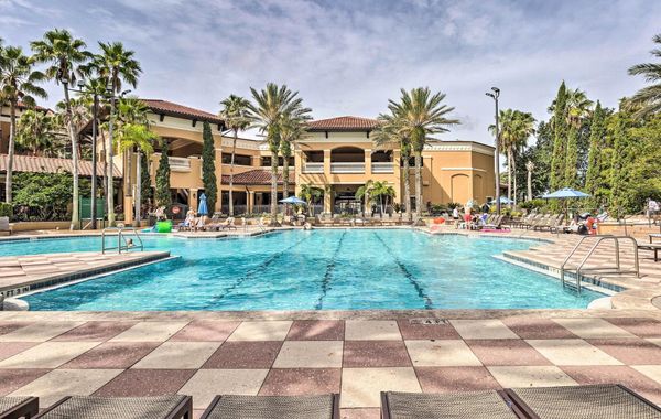 Poolside Oasis: 7 Mi to Disney & Universal - Hoteles cerca de Premium Outlets en Orlando