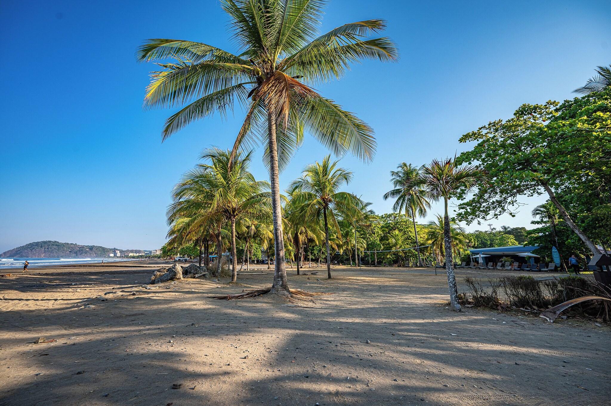 Playa Beach Break Resort