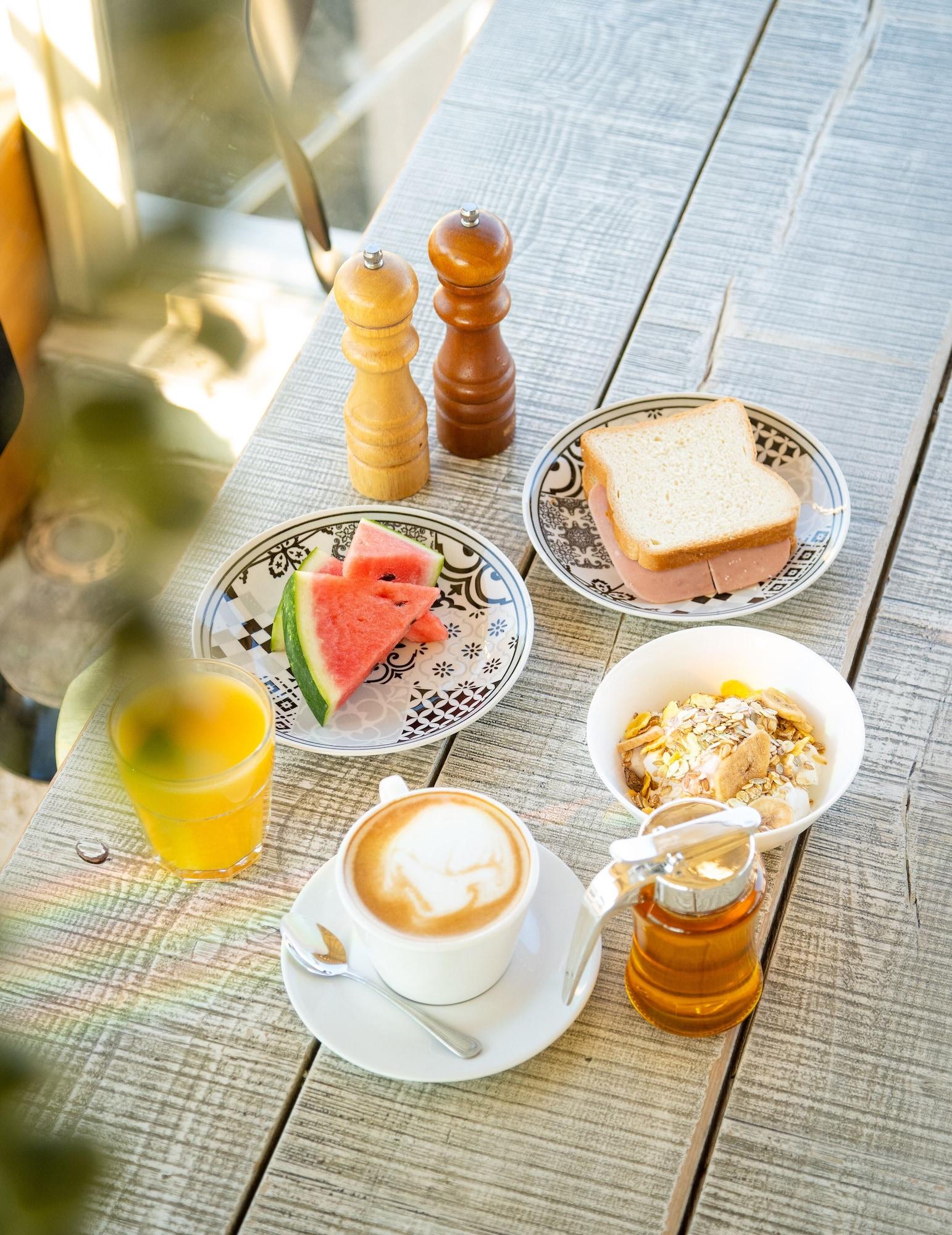 Restaurant Safestay Athens Monastiraki