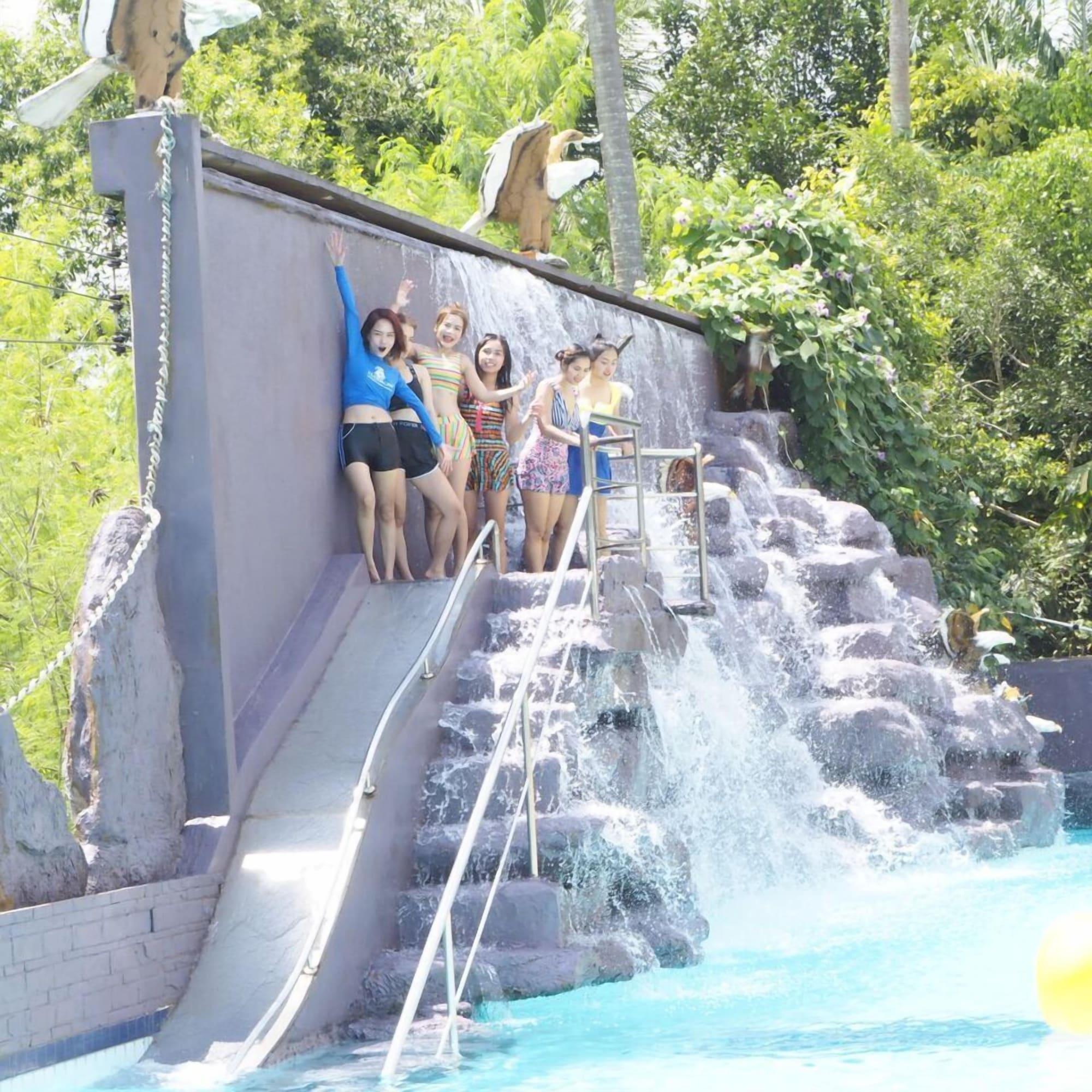 Instalaciones Recreativas River Nature Hotel