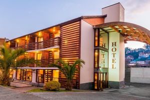 Pacote - Hotel Germania