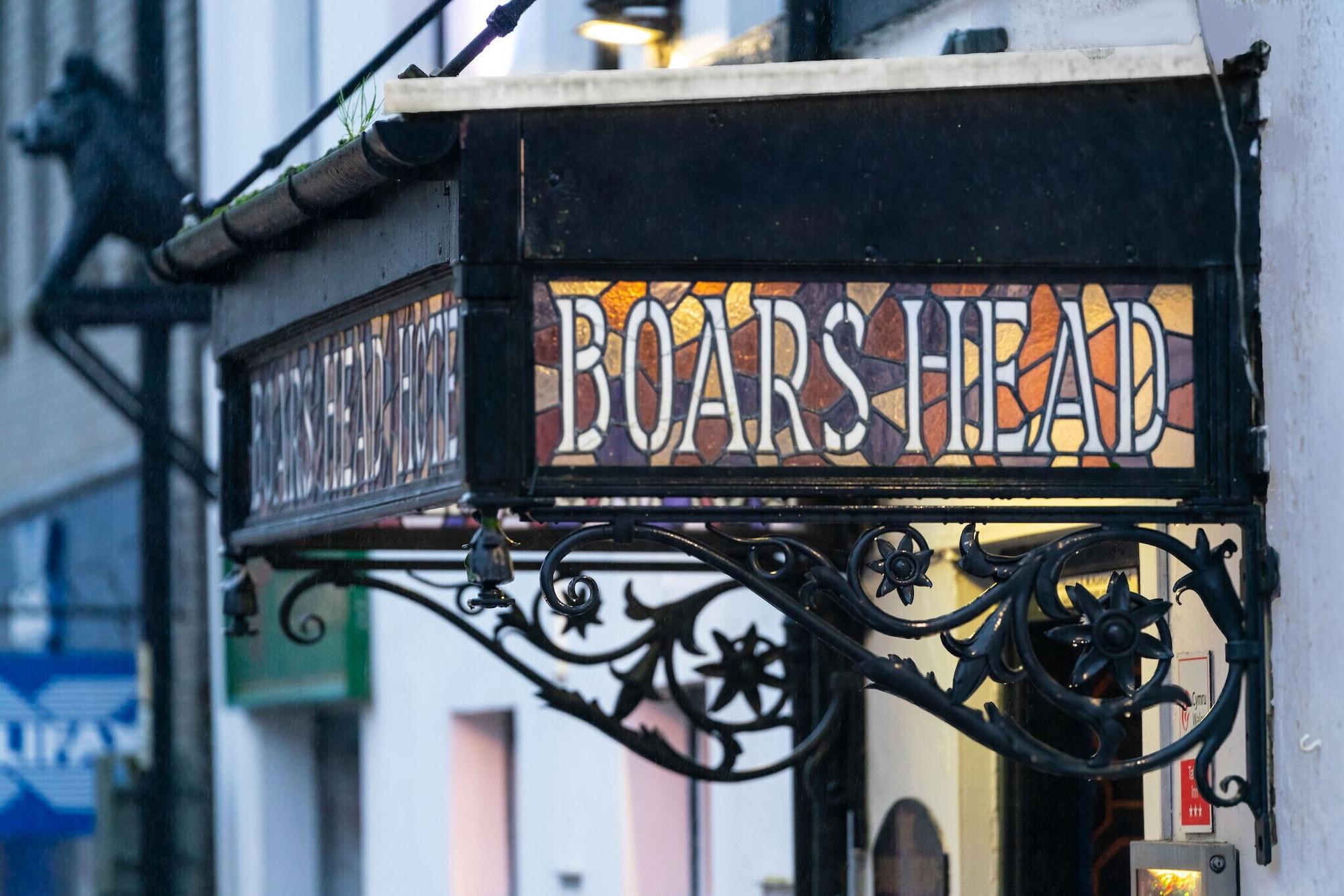 Vista Exterior Boars Head Hotel