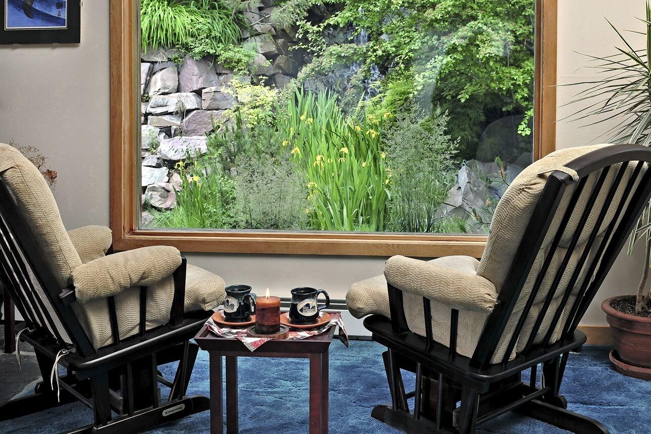 Vista Lobby Blue Mountain Bed & Breakfast