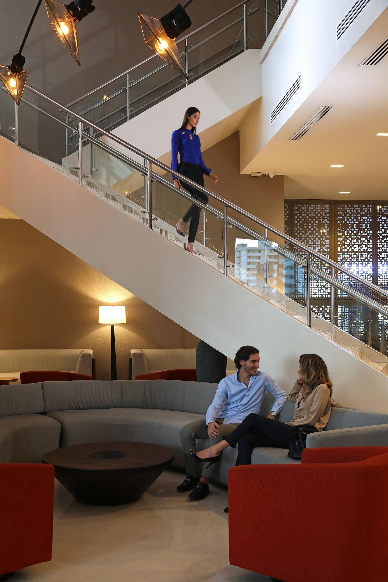 Vista Lobby Courtyard by Marriott Panama Multiplaza Mall