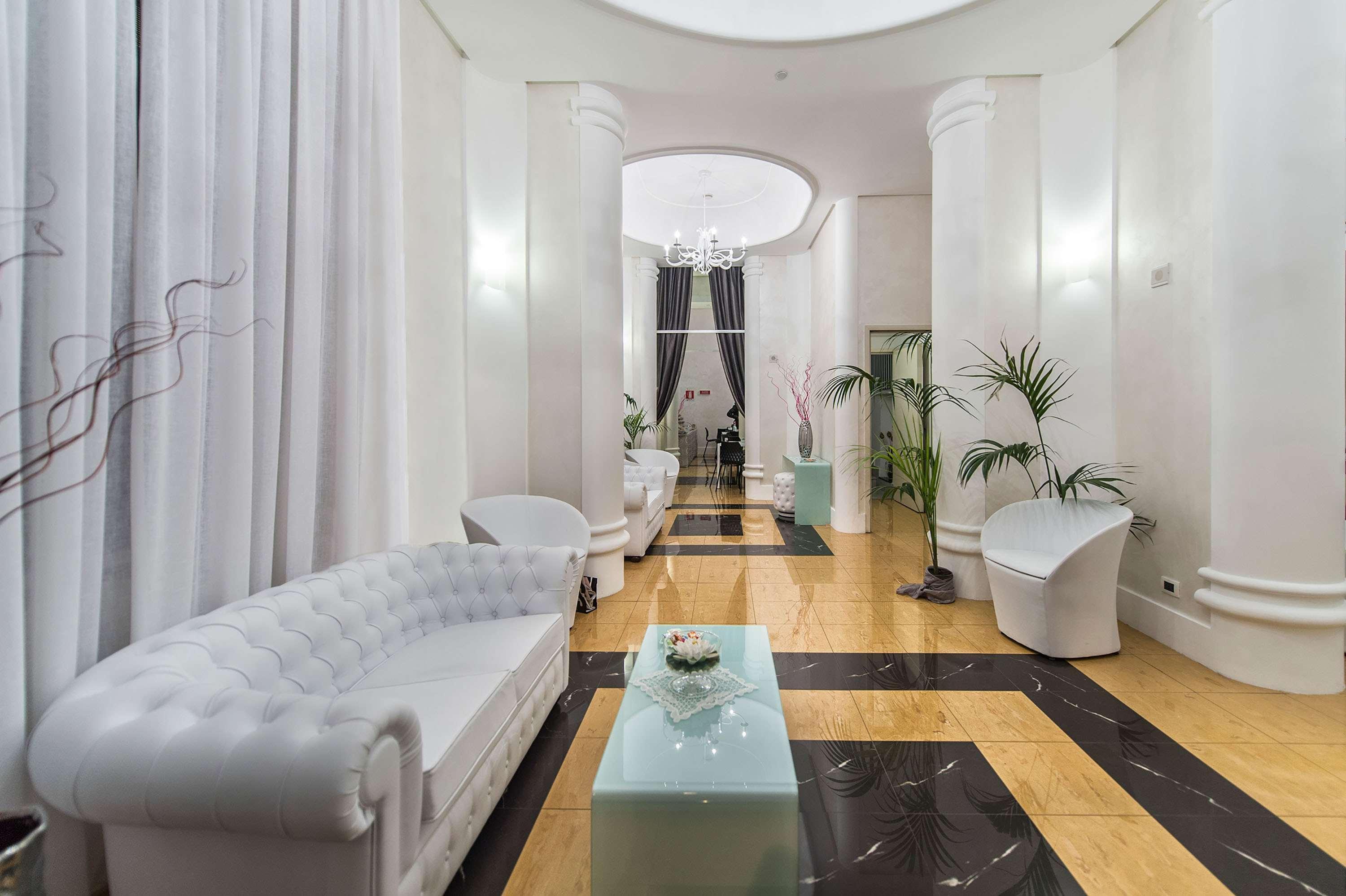 Vista Lobby Artemisia Palace Hotel