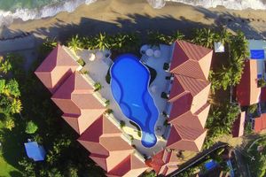 Alojamiento - Playa Escondida Beach Club