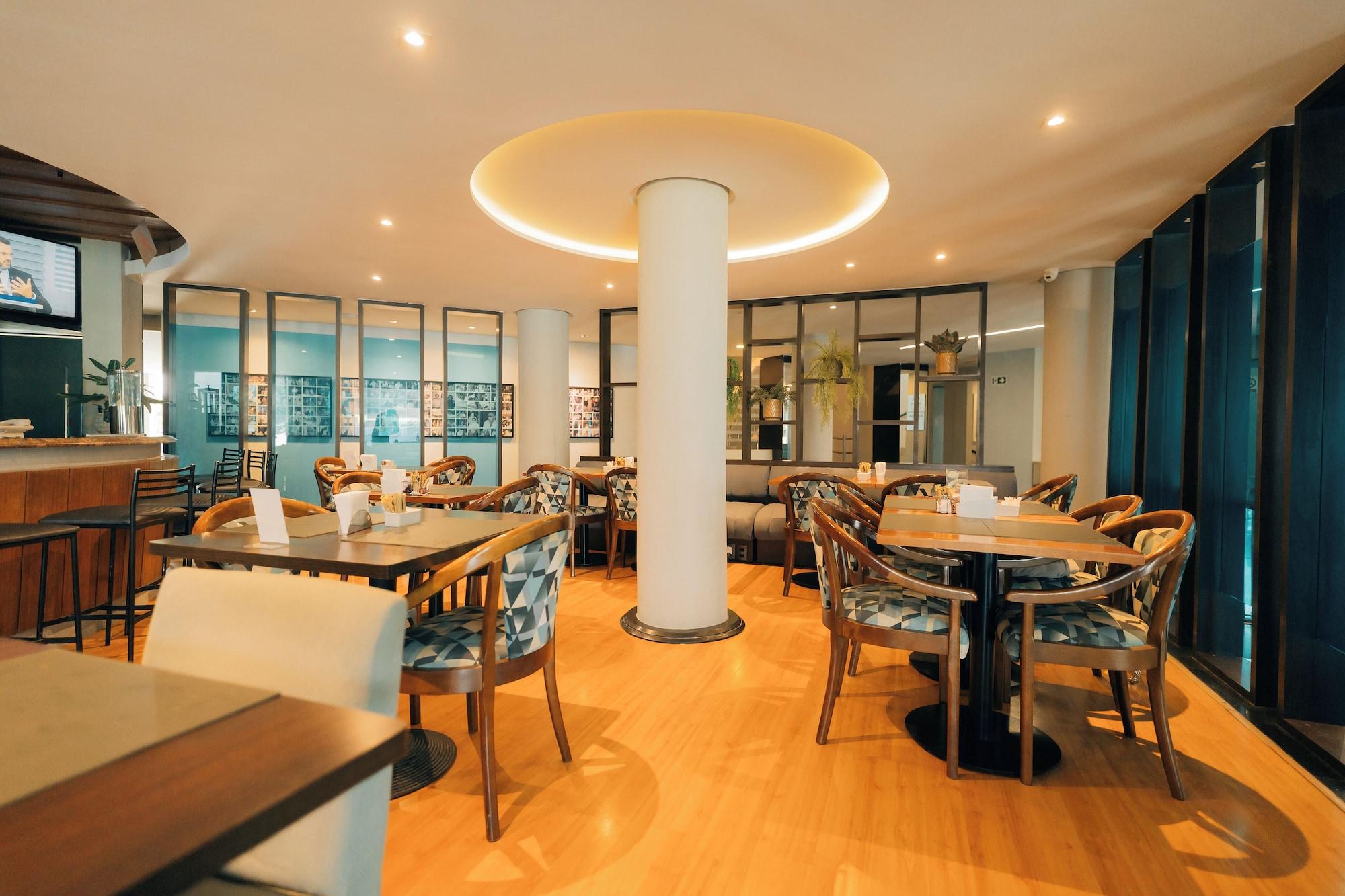 Restaurant Hotel Serrano