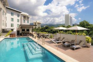 Alojamiento - Courtyard by Marriott Kingston, Jamaica