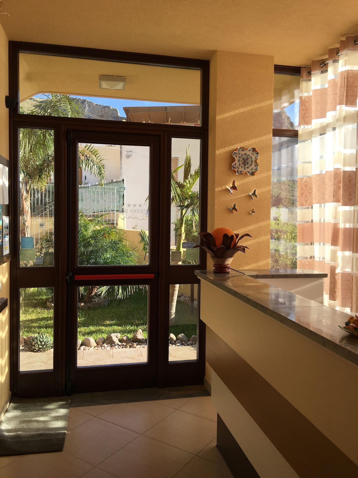 Vista Lobby B&B Terra Del Sole