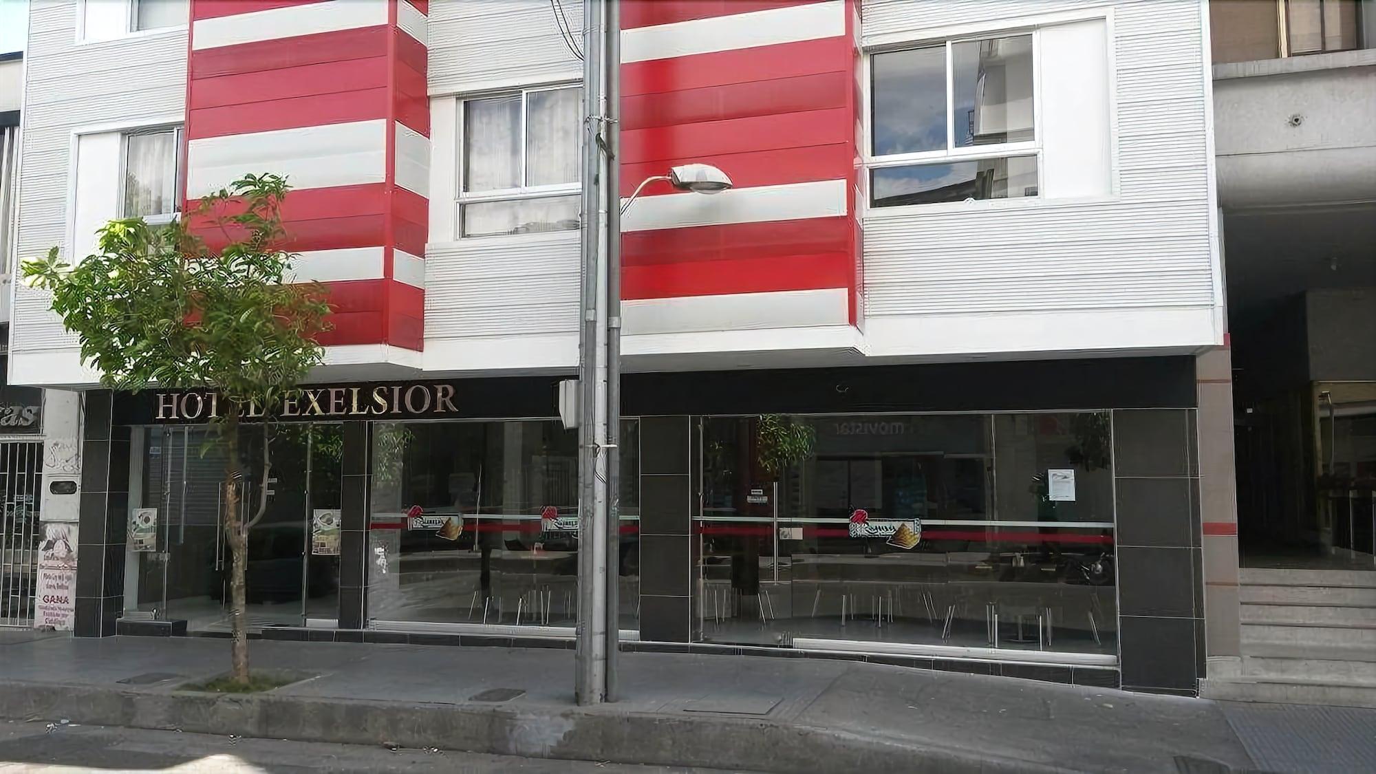 Vista Exterior Hotel Exelsior