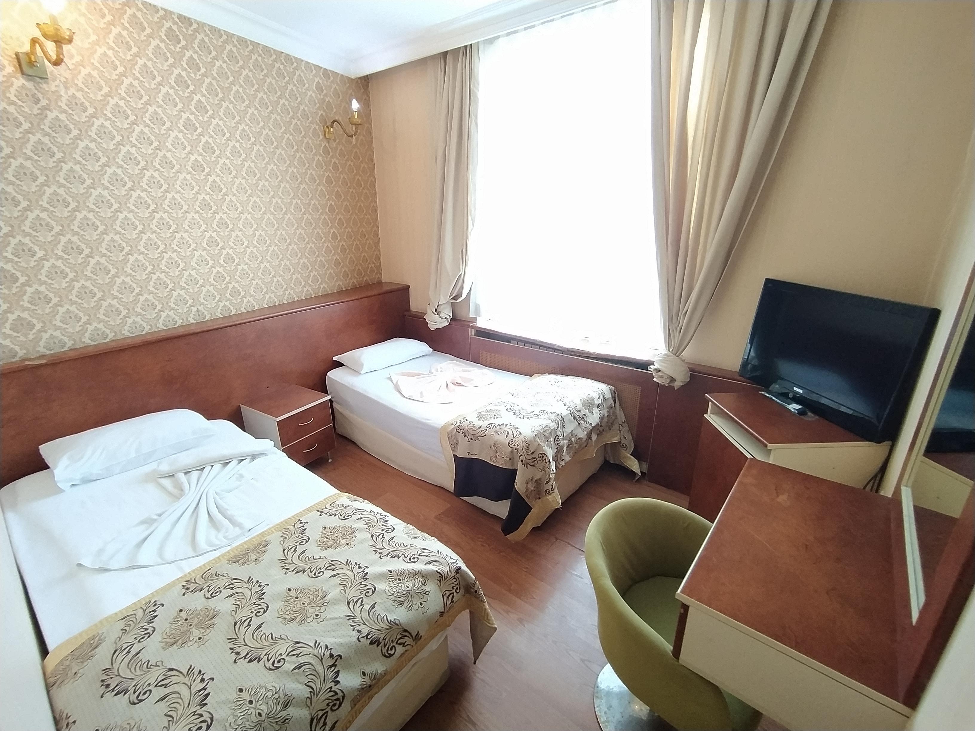 Vista Exterior Turvan Hotel