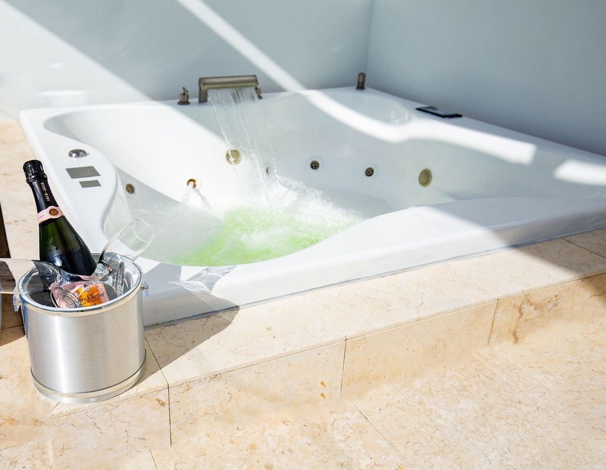 Spa SBV Luxury Ocean Hotel Suites