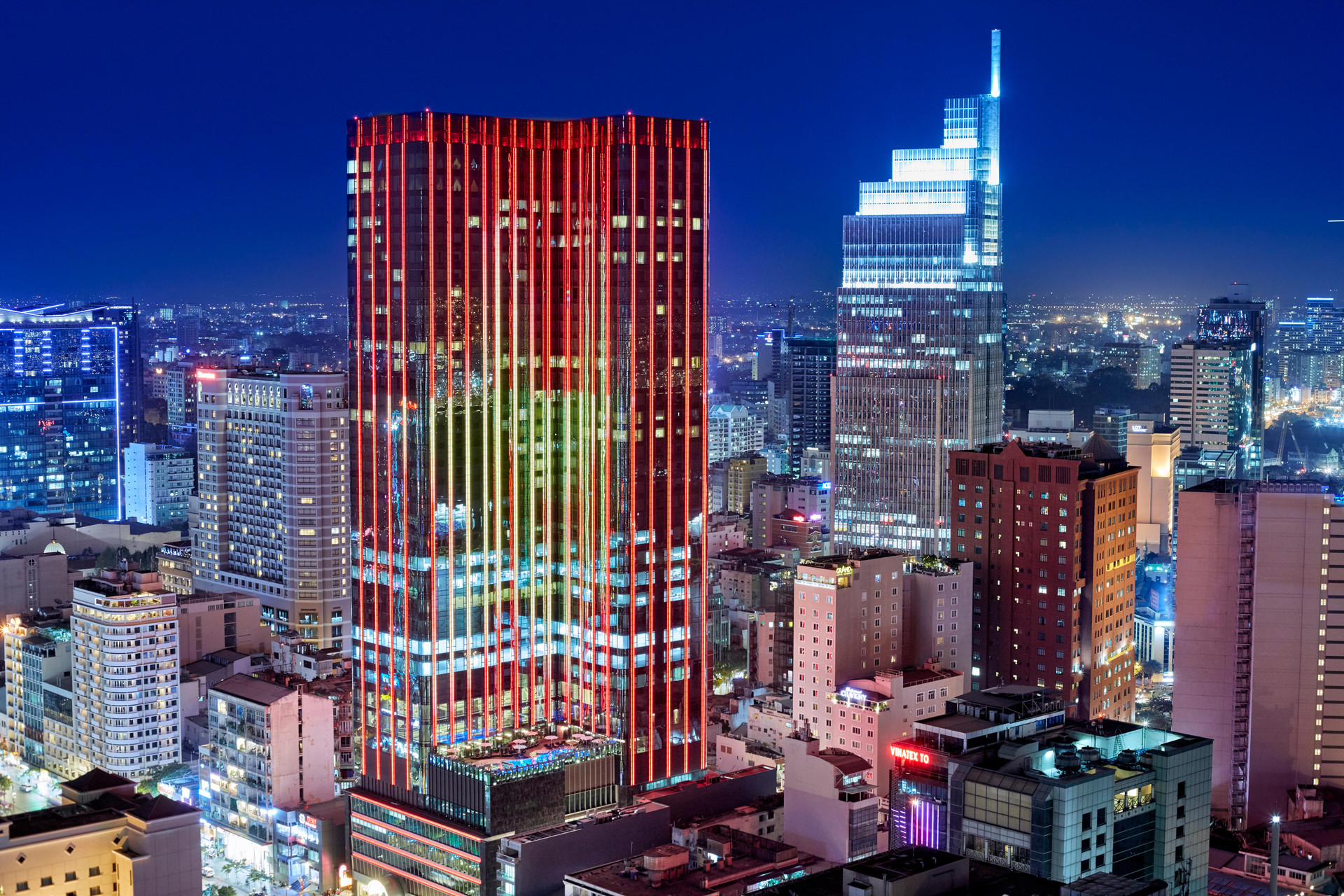 Vista Exterior The Reverie Saigon