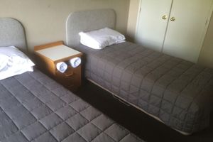 Alojamiento - Fountain City Motor Inn