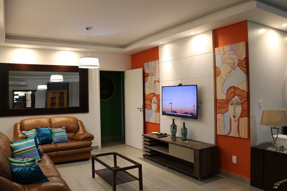 Varios Bonabrigo Hostel & Suites