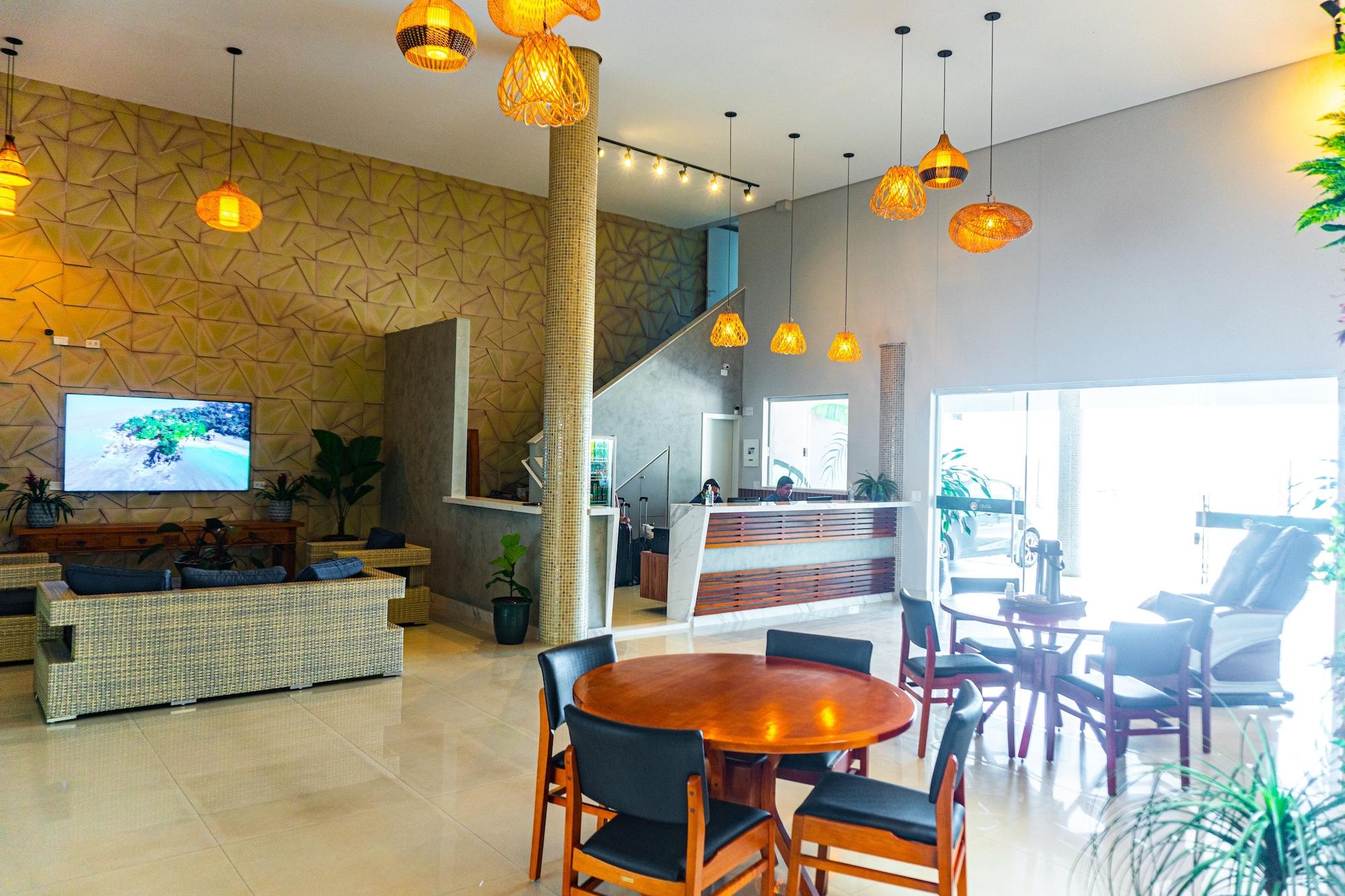 Vista do lobby Ubatuba Praia Hotel