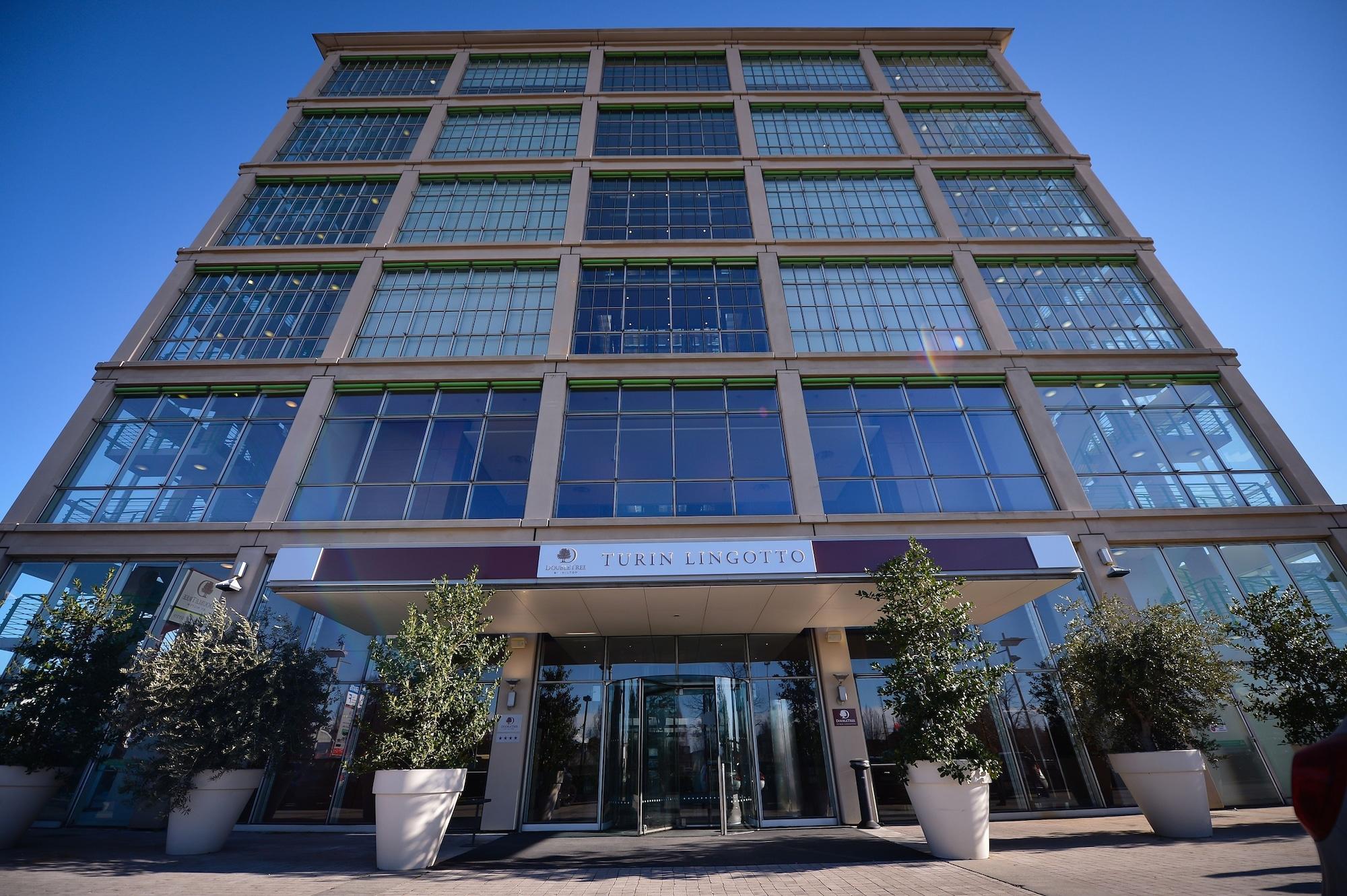 Vista Exterior DoubleTree by Hilton Turin Lingotto