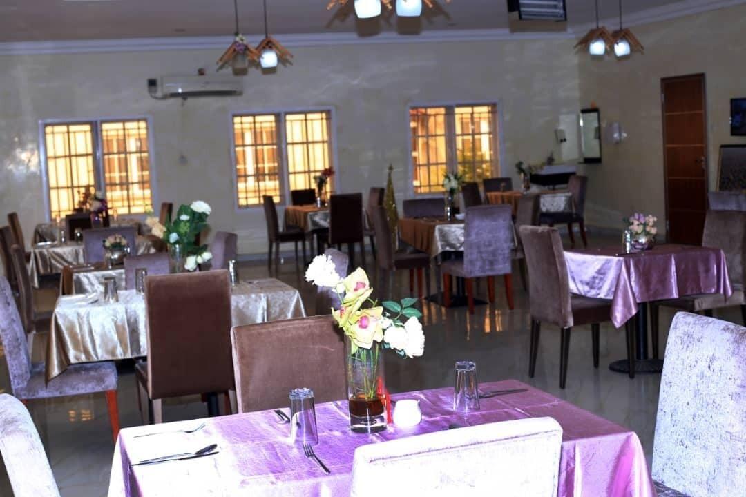Restaurant Jorany Hotel Resort Ikom