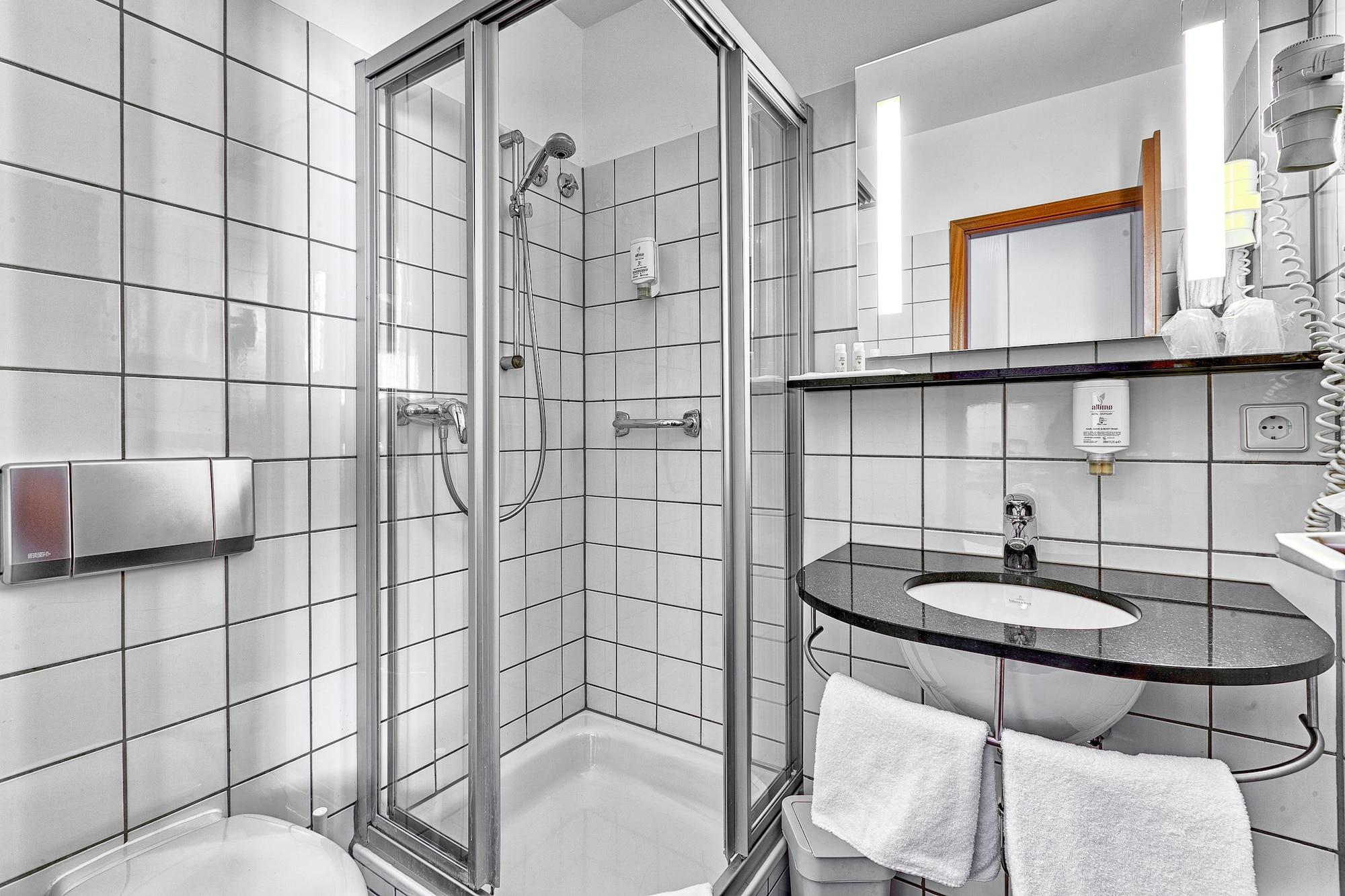 Equipamiento de Habitación attimo Hotel Stuttgart
