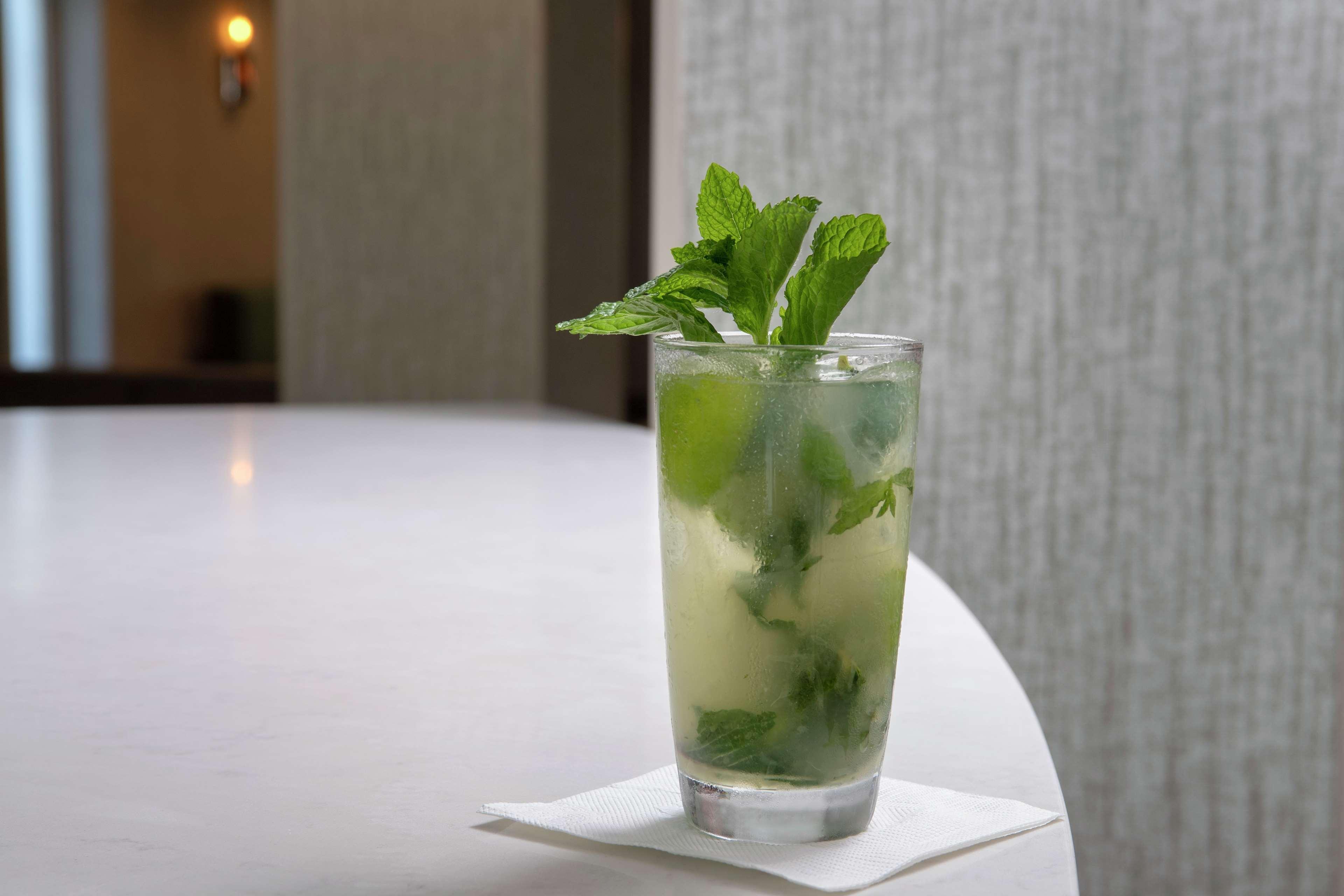 Bar/Salón Hilton Garden Inn Miami Brickell South