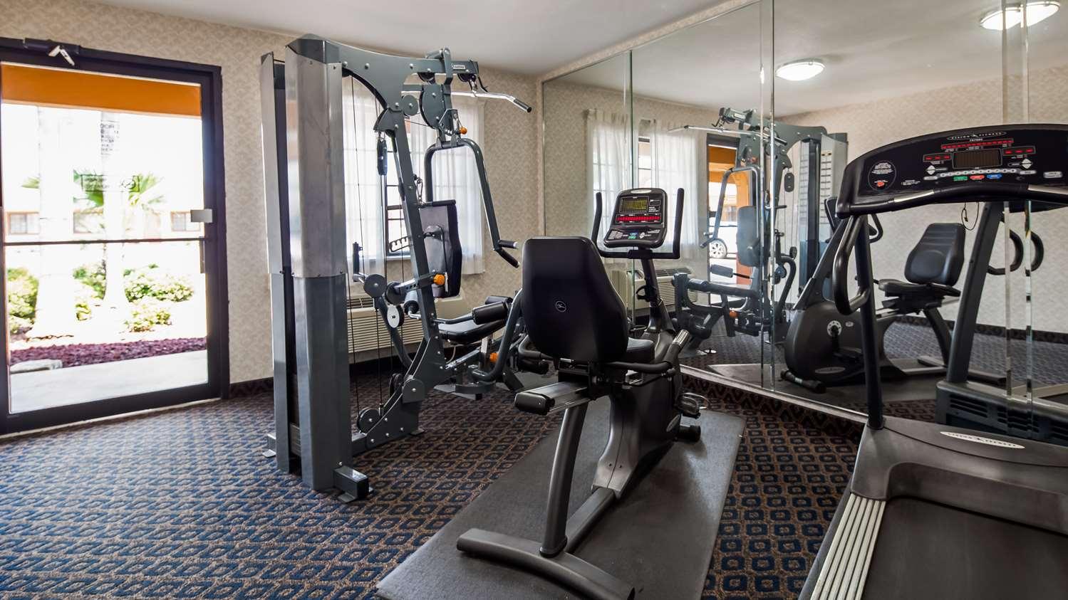 Gimnasio SureStay Hotel by Best Western Falfurrias