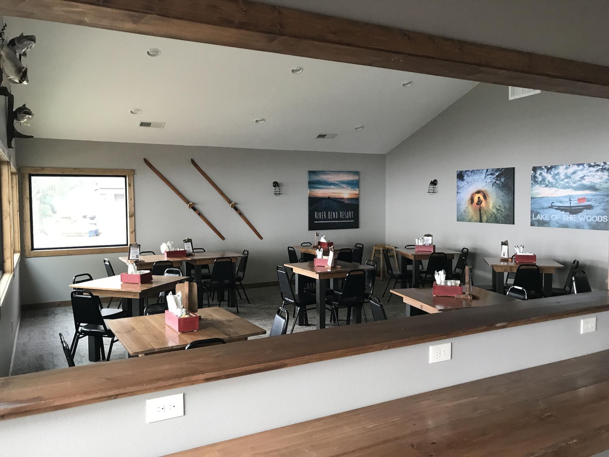 Restaurant River Bend's Resort