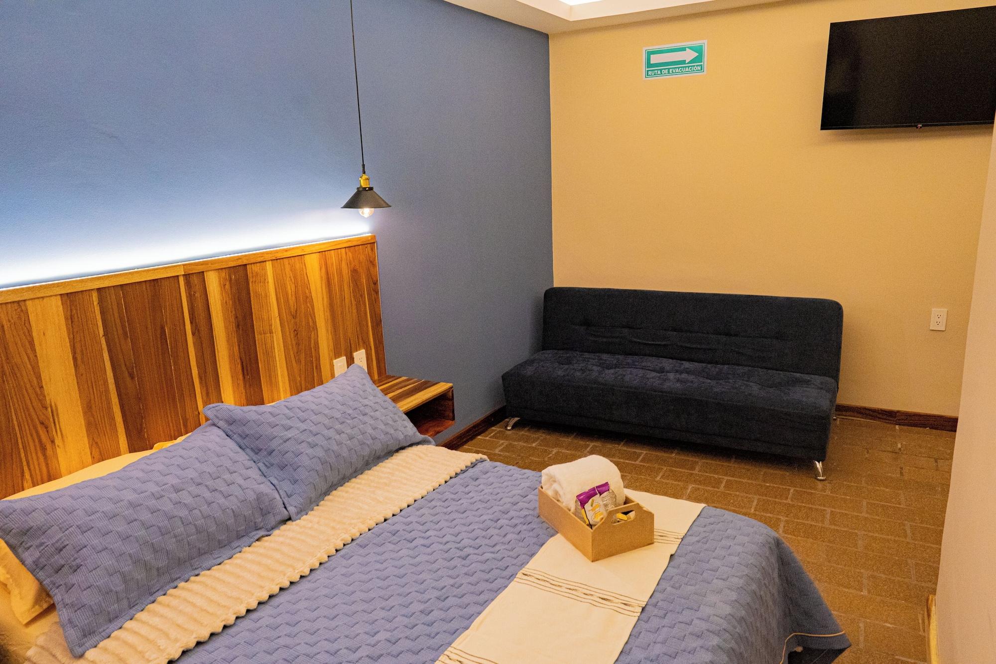 Varios Casa Tsumbak Hotel