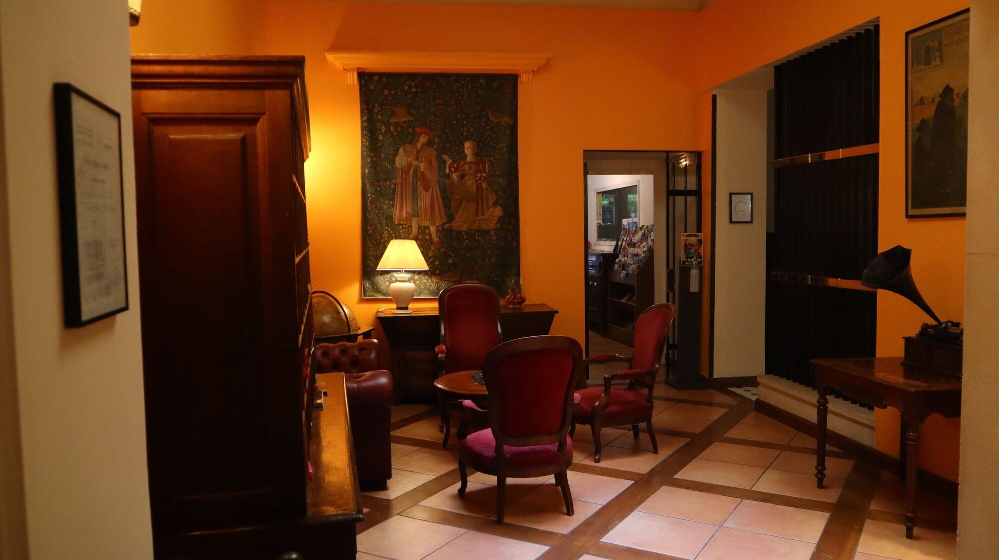 Vista Lobby Du Forum