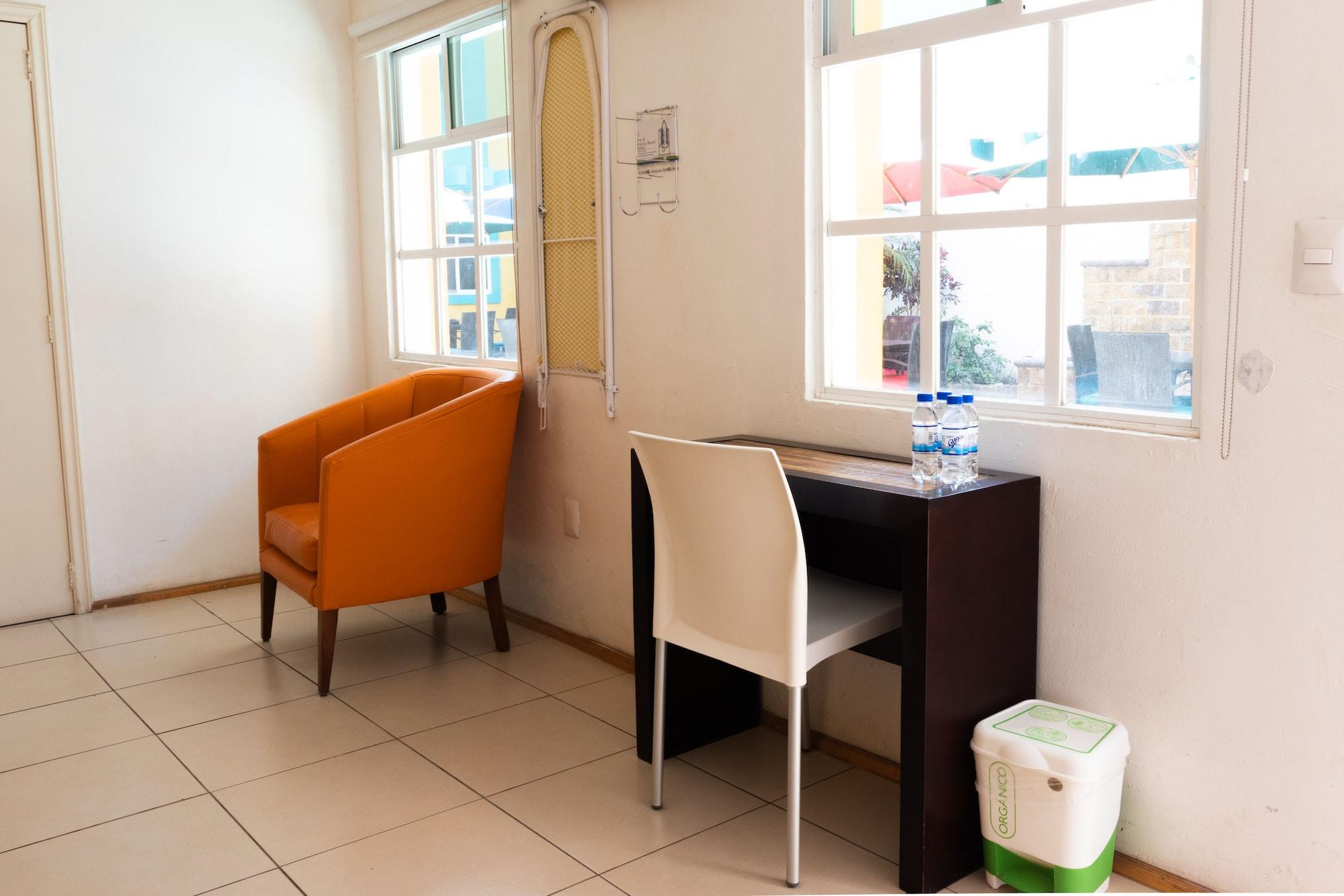 Set de Habitación Happy Express Hotel