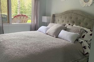 Alquiler Vacacional - River View Garden level 2 bd bungalo condo sleeps 7