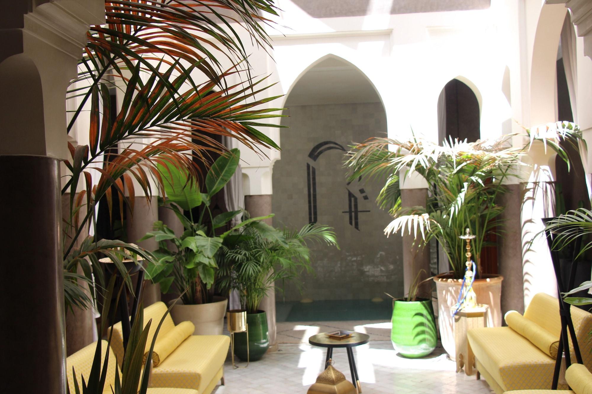 Vista Lobby Riad Houma