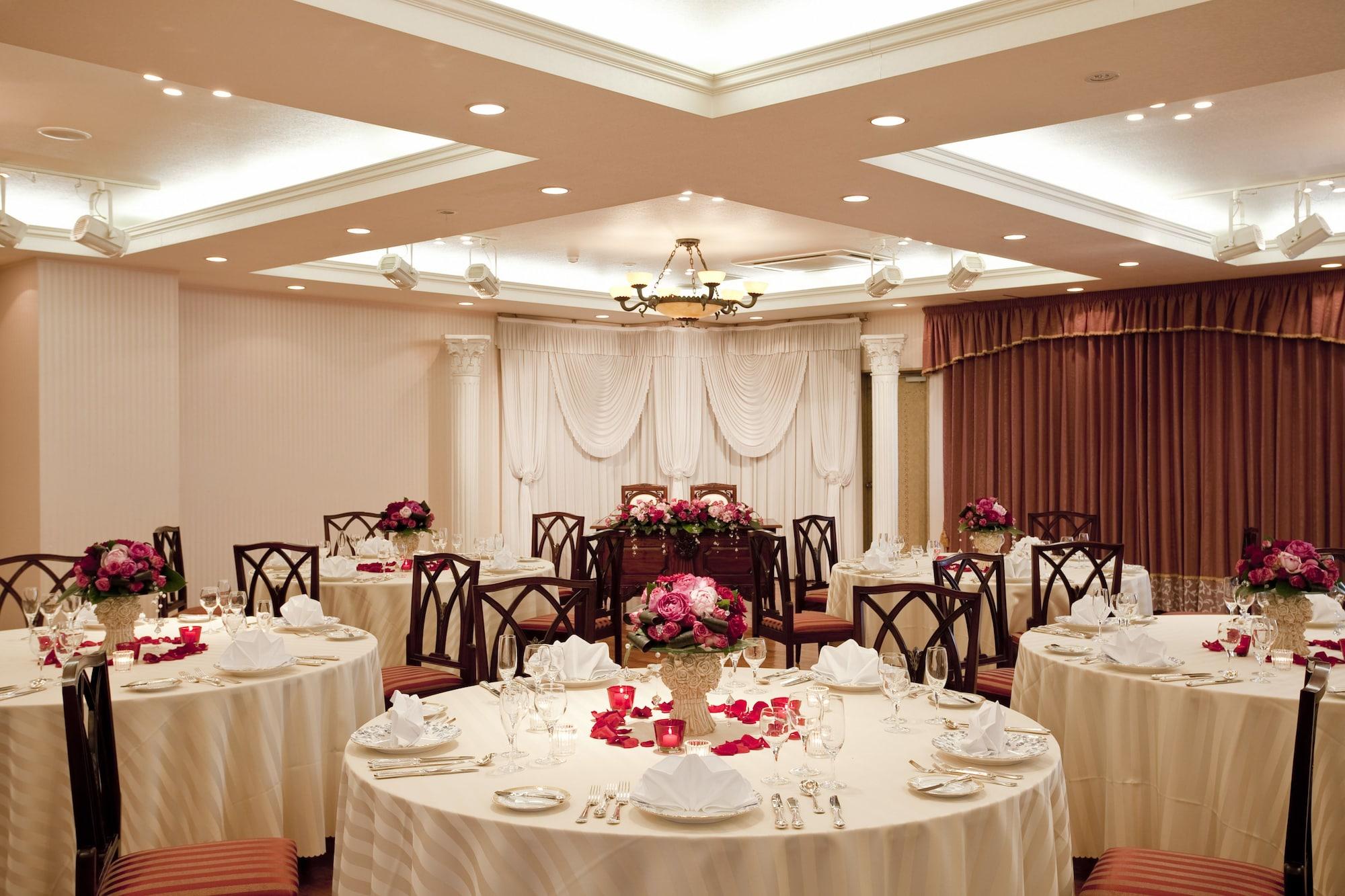 Salón de Baile International Hotel Ube