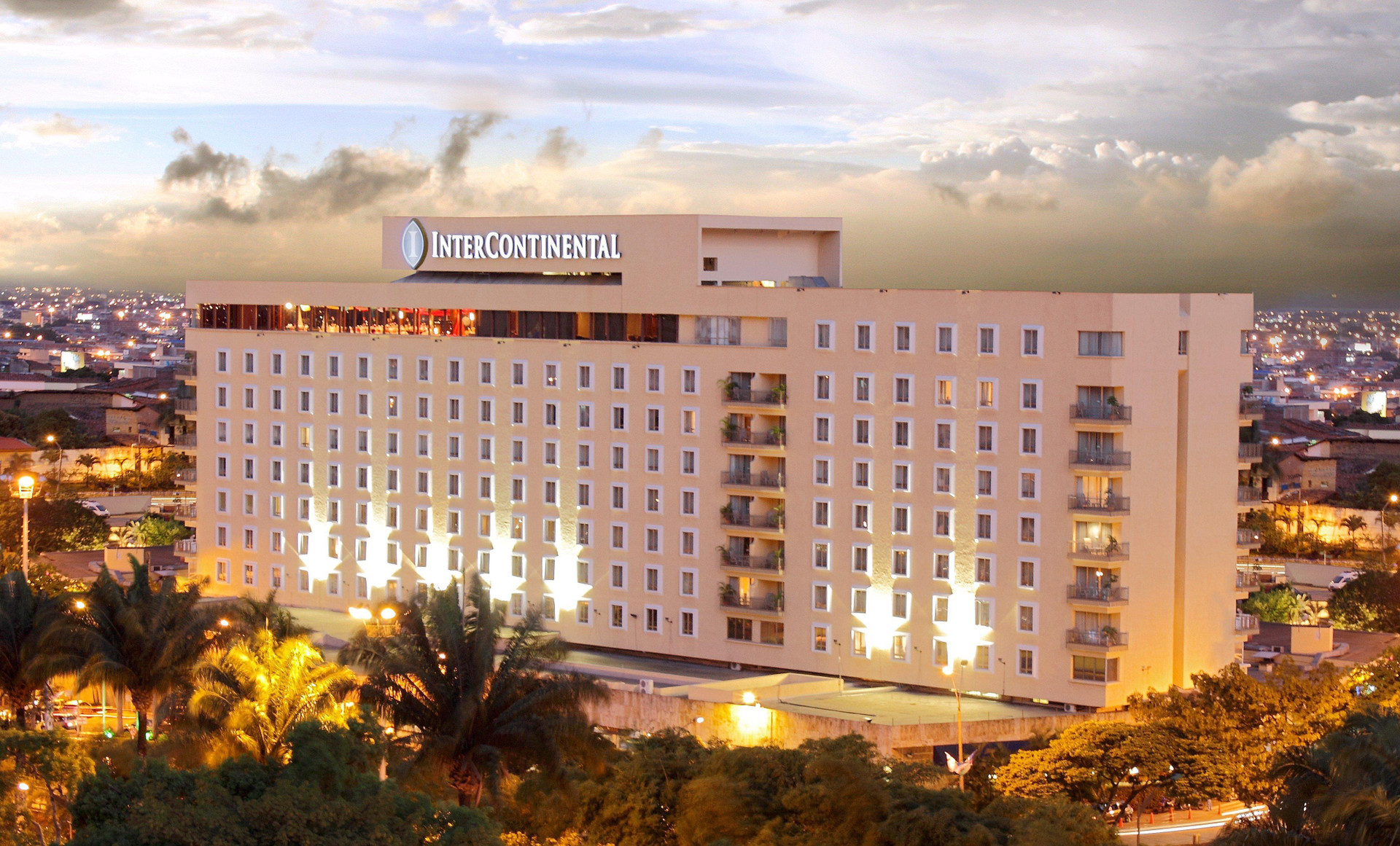 Vista Exterior InterContinental Cali by IHG