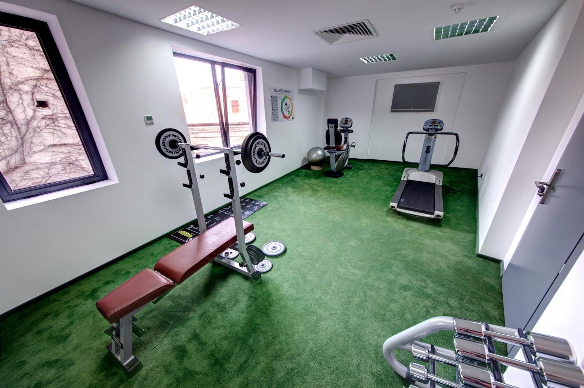 Gimnasio Sarroglia