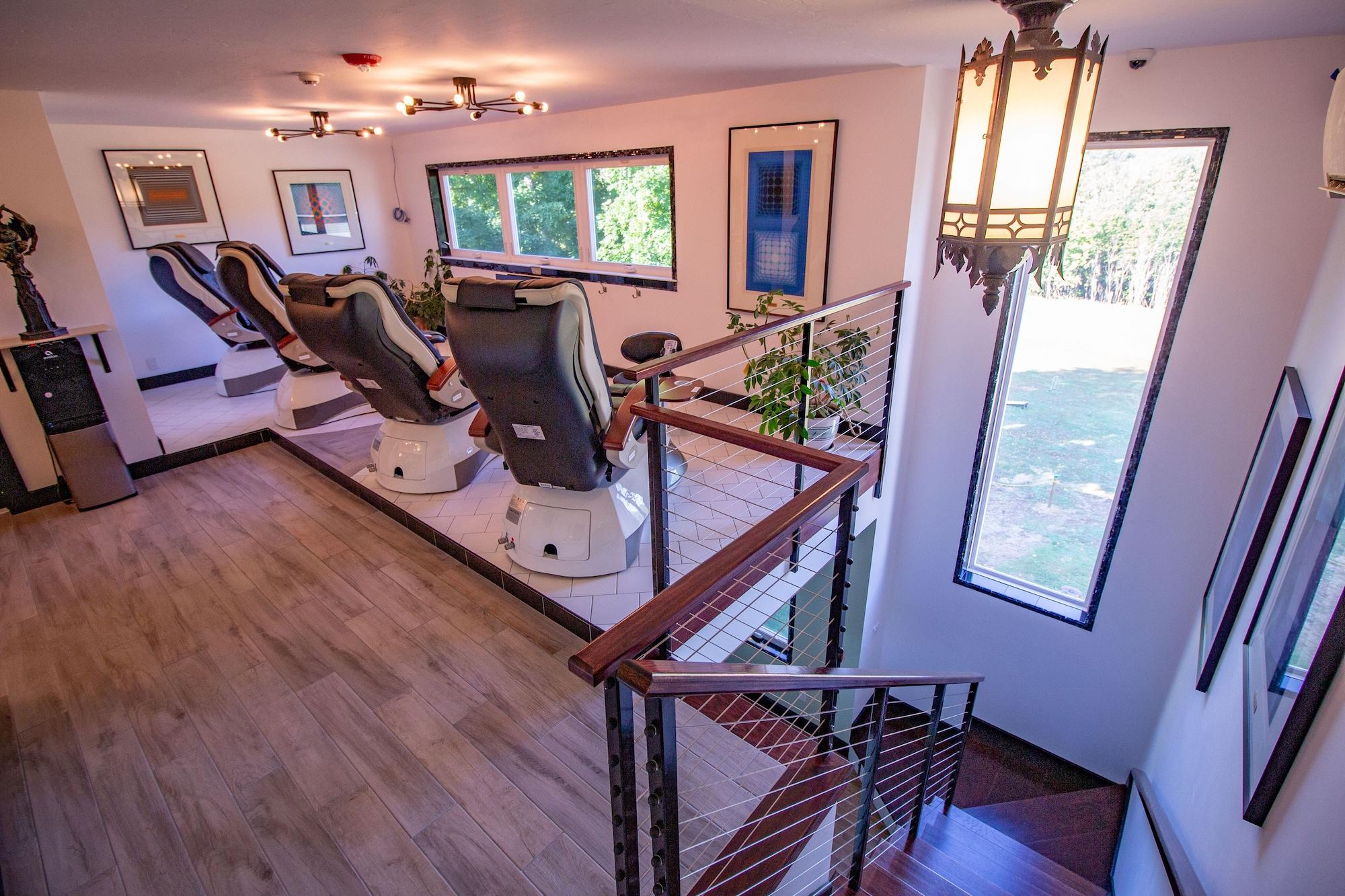 Spa Adventure Suites