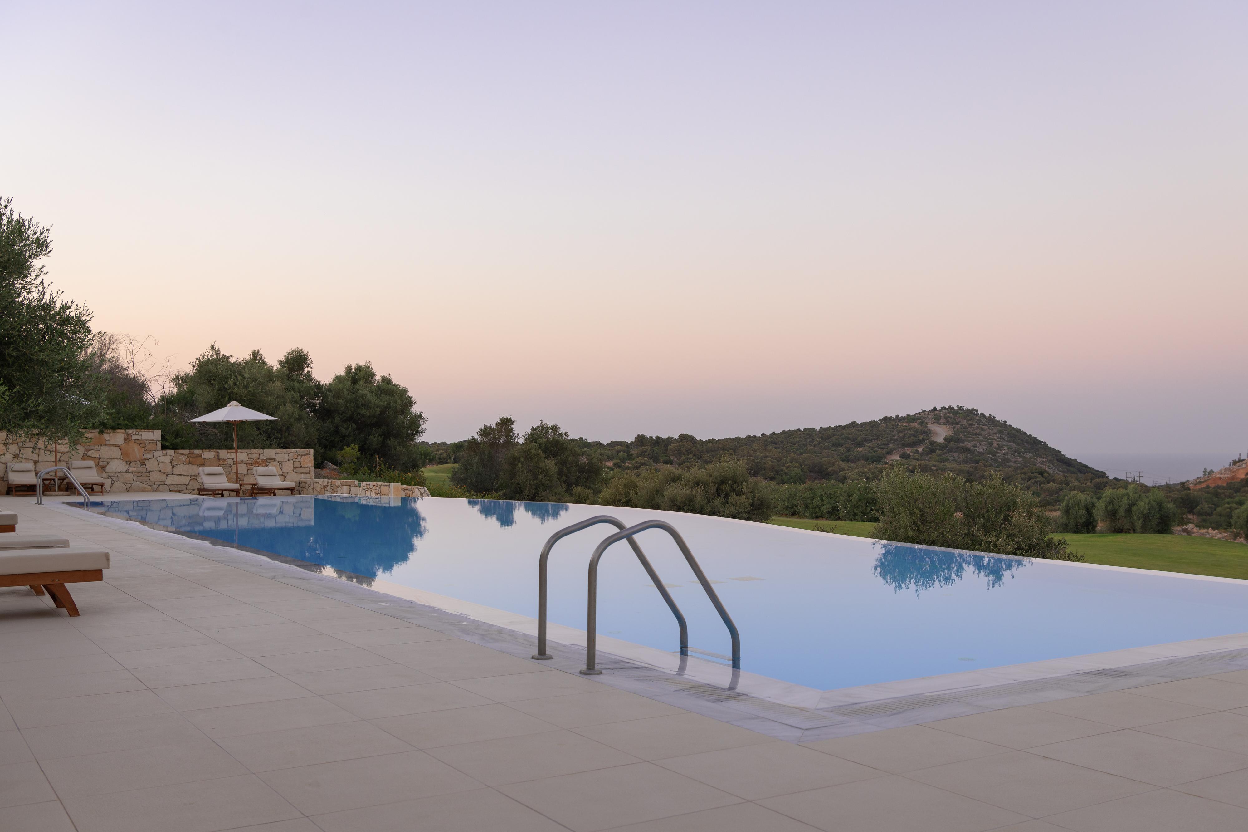 Vista Piscina Crete Golf Club Hotel
