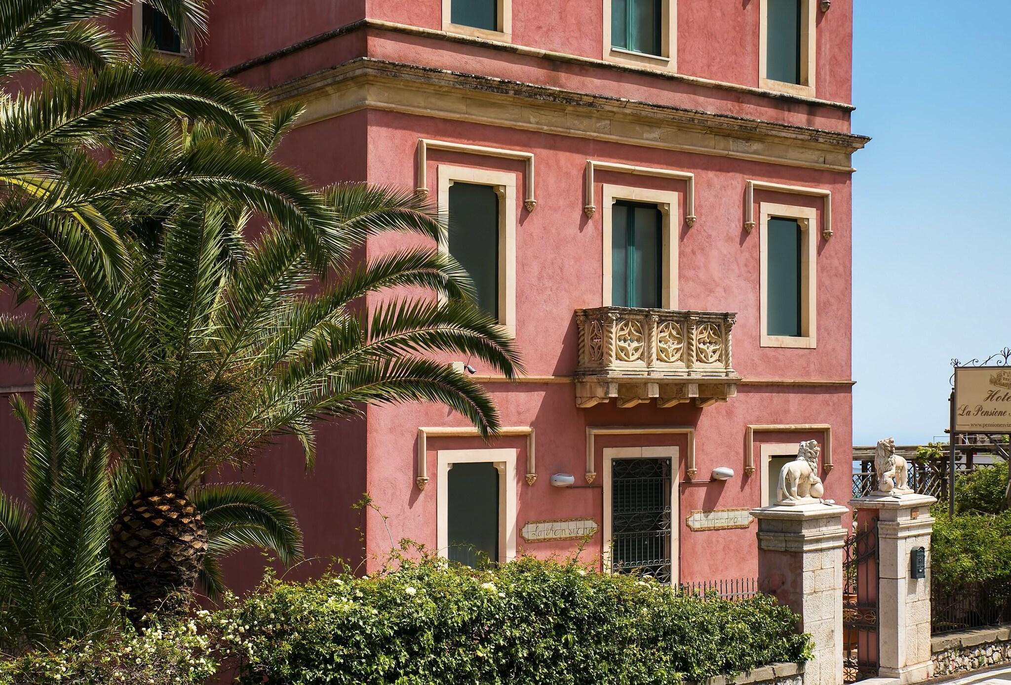 Vista Exterior Hotel La Pensione Svizzera