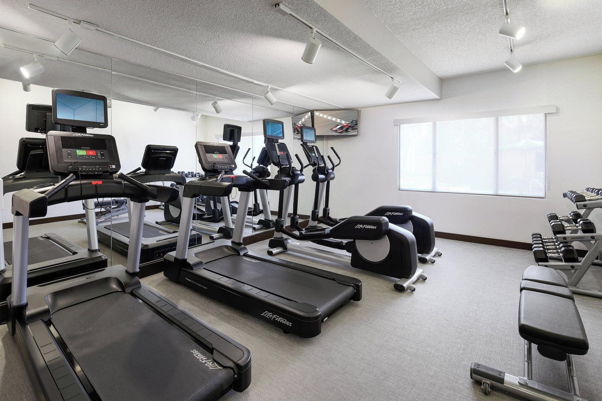 Gimnasio SpringHill Suites Tempe at Arizona Mills Mall