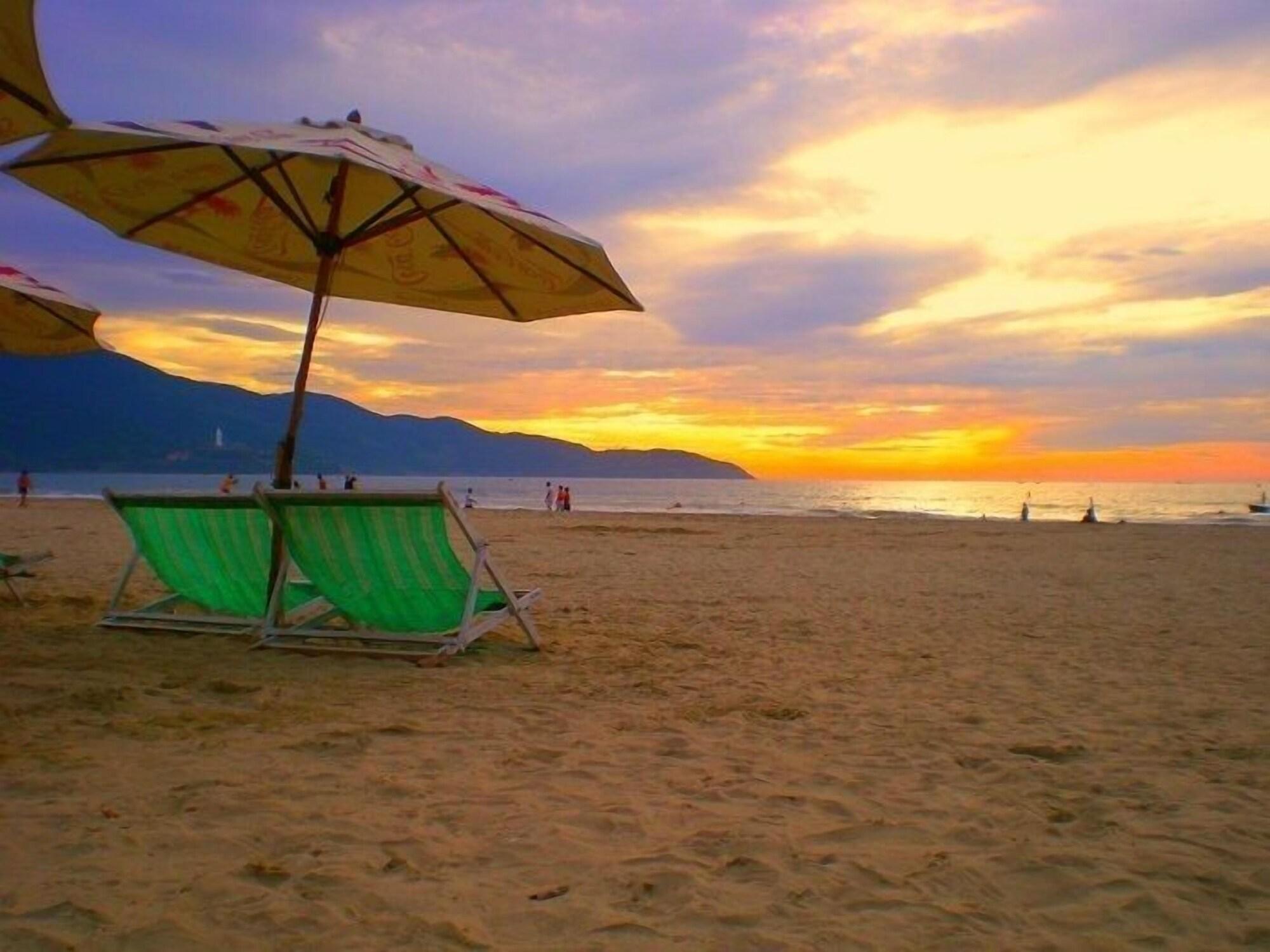 Playa Ngoc Bich Hotel & Apartment