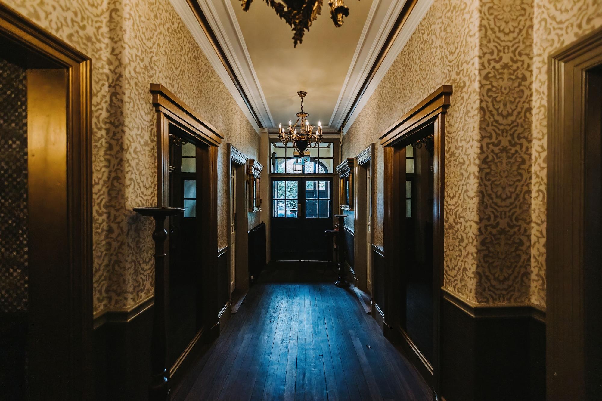 Vista Lobby Brook Hall Hotel