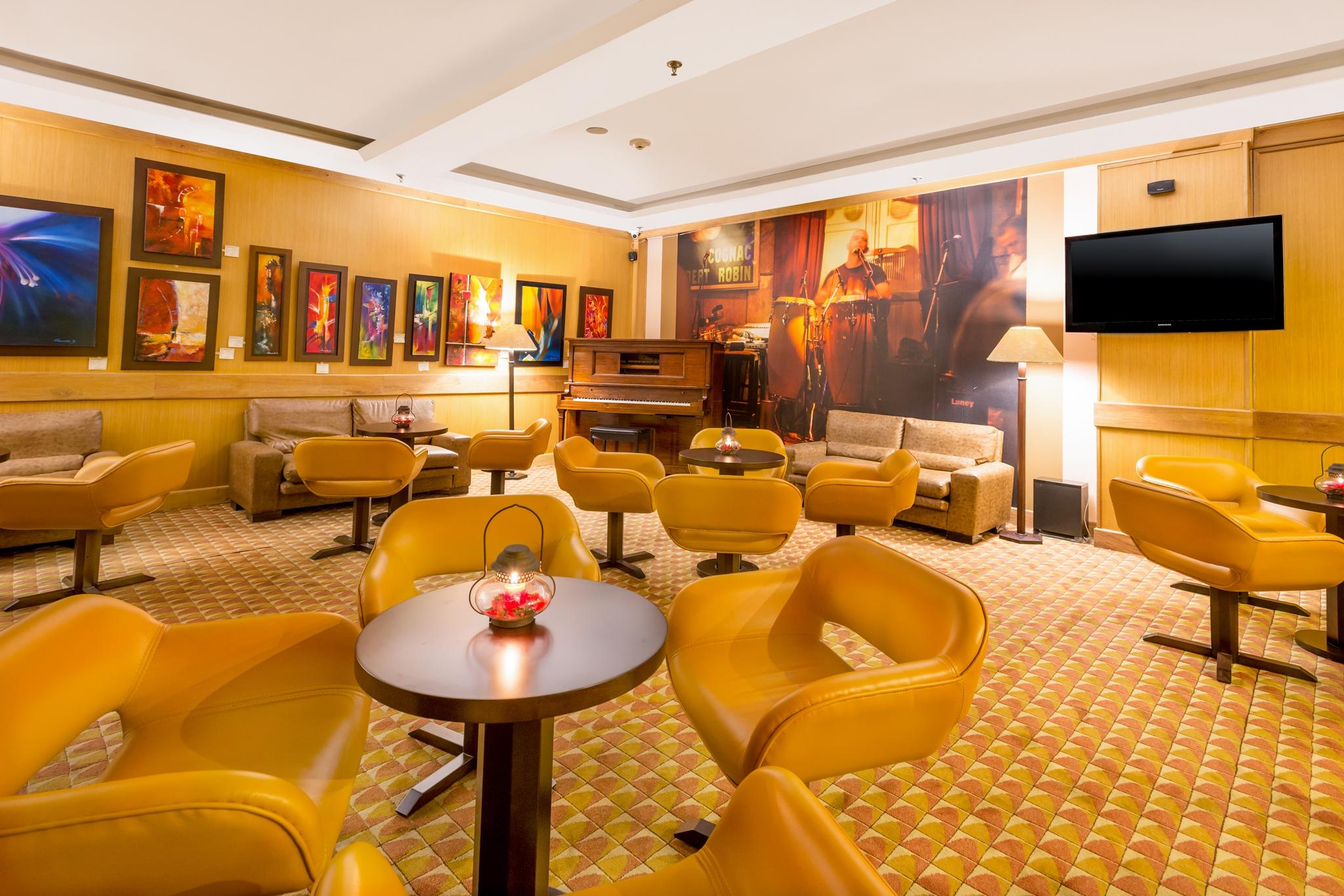 Bar/Salón Hotel Dann Norte Bogota